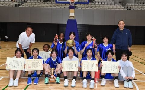 ４年ぶり３回目の新人戦制覇